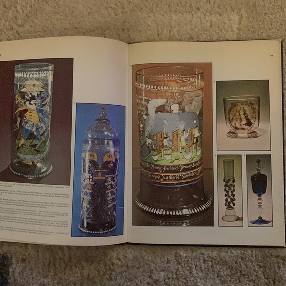 GLASS by Geoffrey Wills - Picture 4 of 8